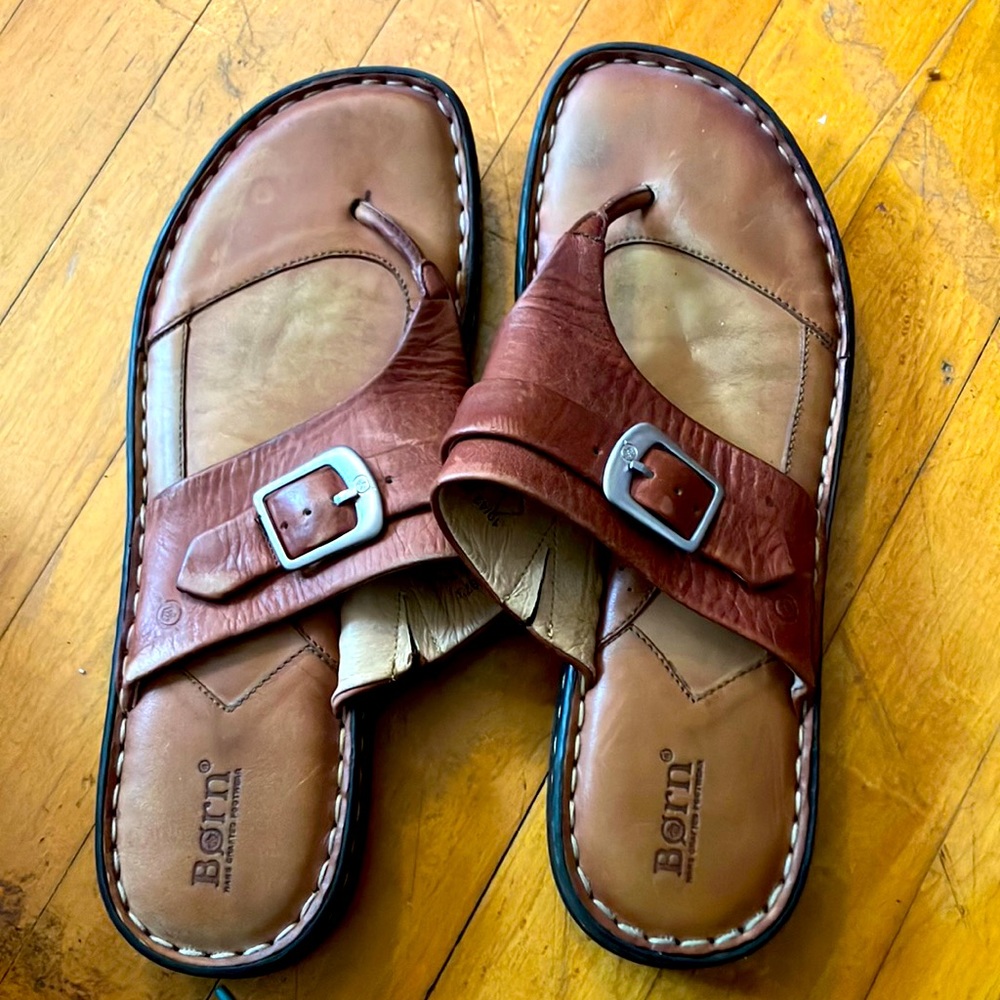 Born flip flops